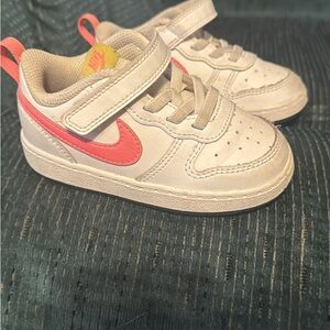 Nike White and Pink Sneakers Versatile Design
